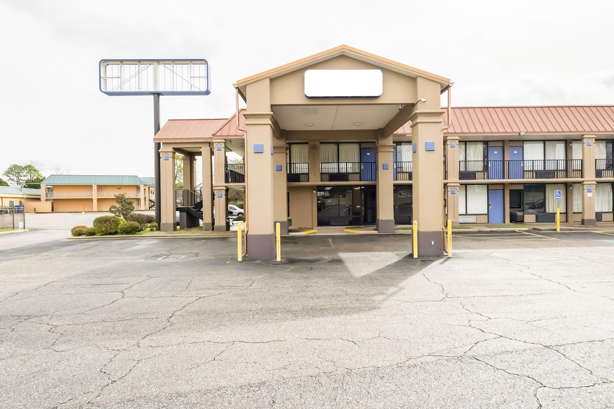 Varios OYO Hotel Bossier City LA - Red River