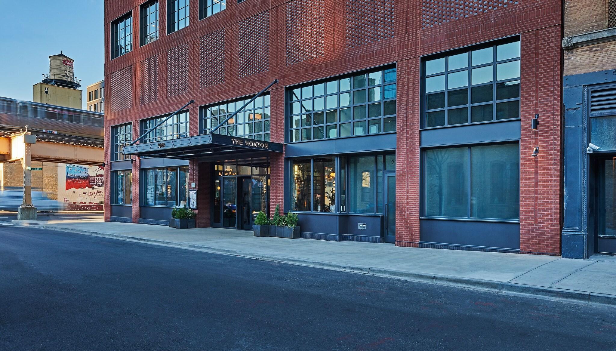 Vista Exterior The Hoxton Chicago