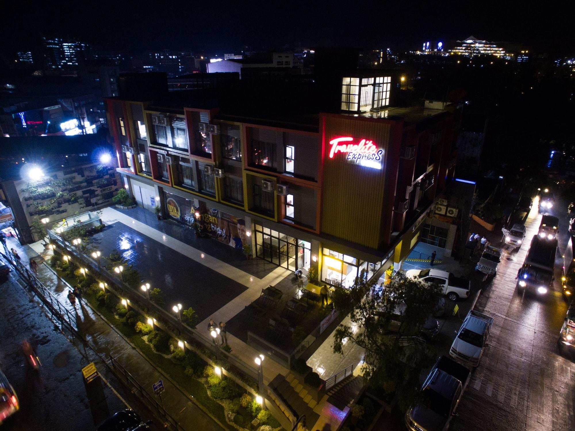 Varios Travelite Express Hotel