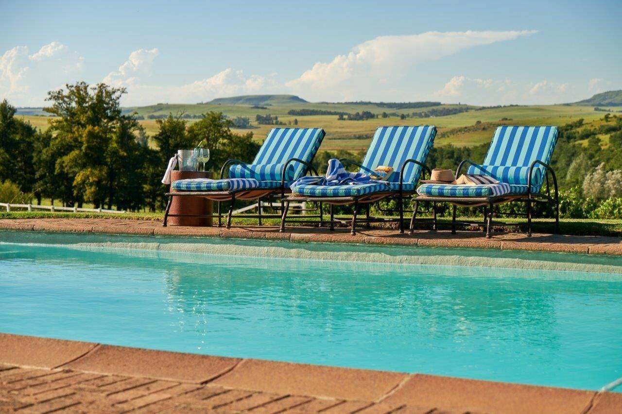 Vista Piscina Oaklands Farm Stay