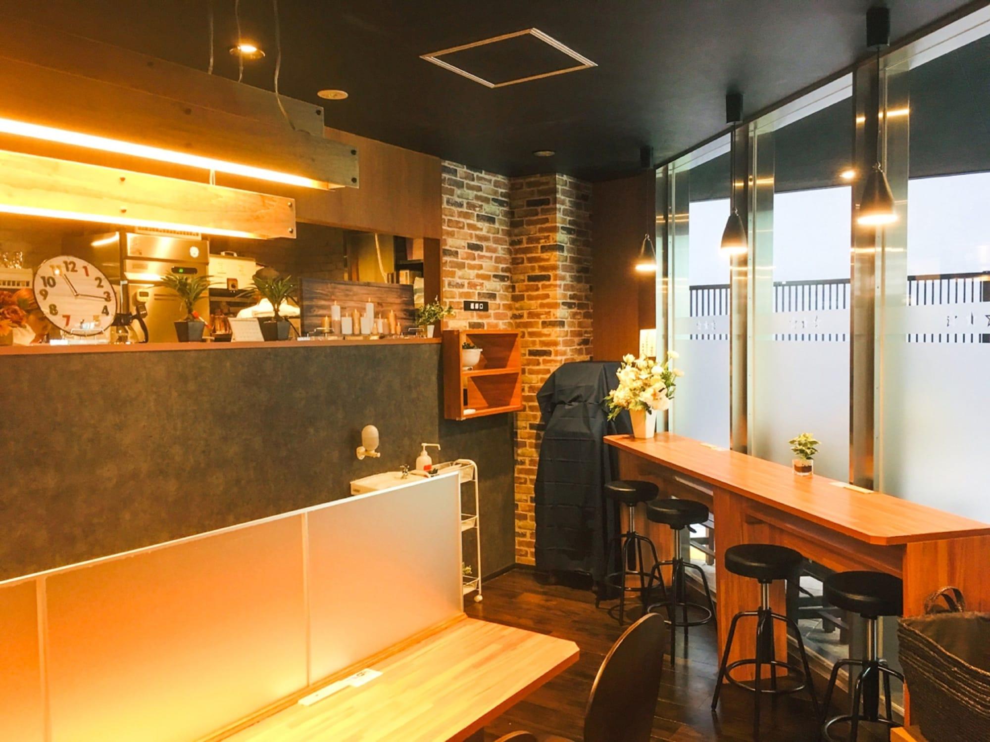 Bar/Salón HOTEL LiVEMAX Yokohamaeki-Nishiguchi