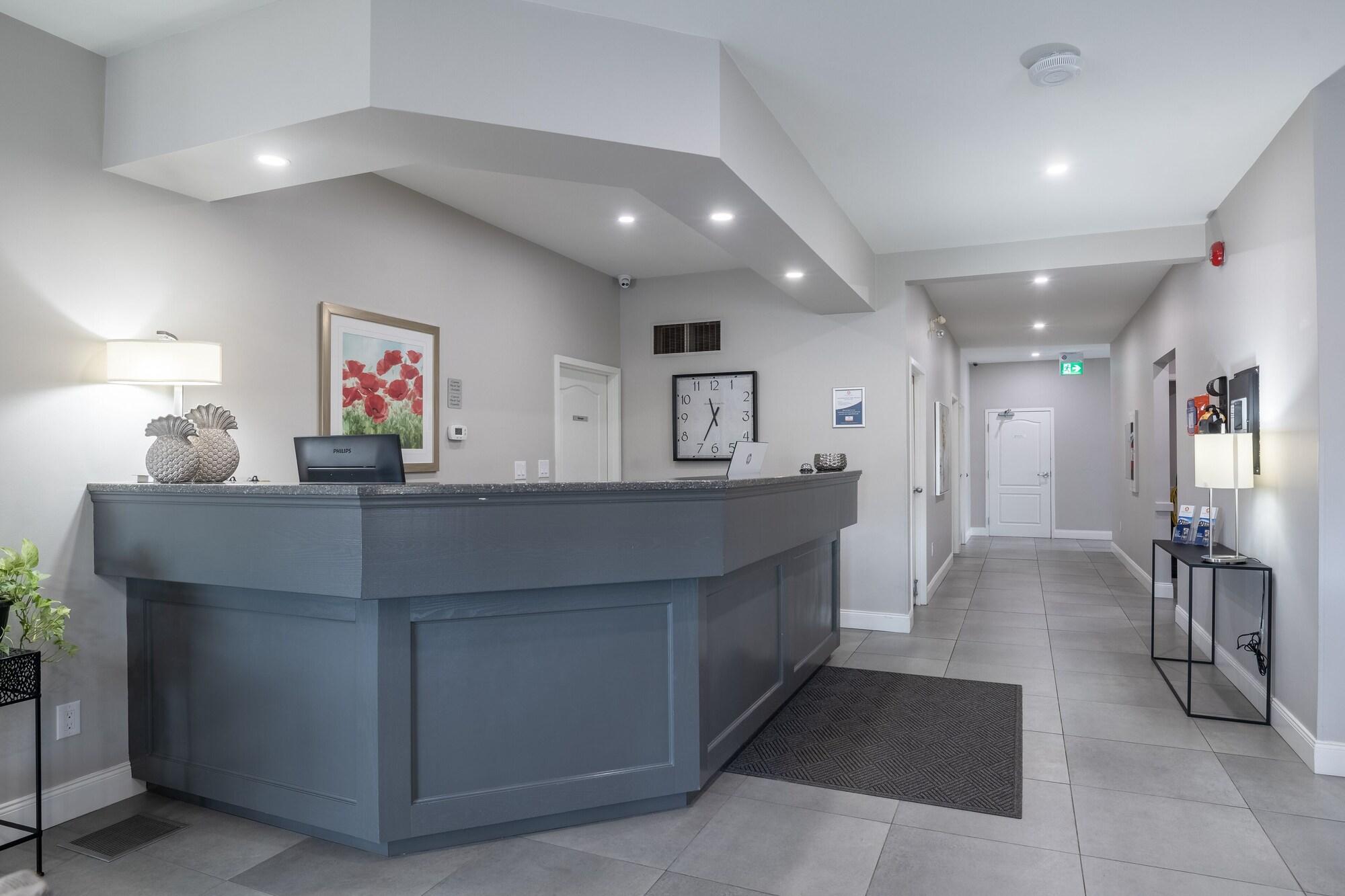 Vista Lobby Amsterdam Inn & Suites Moncton