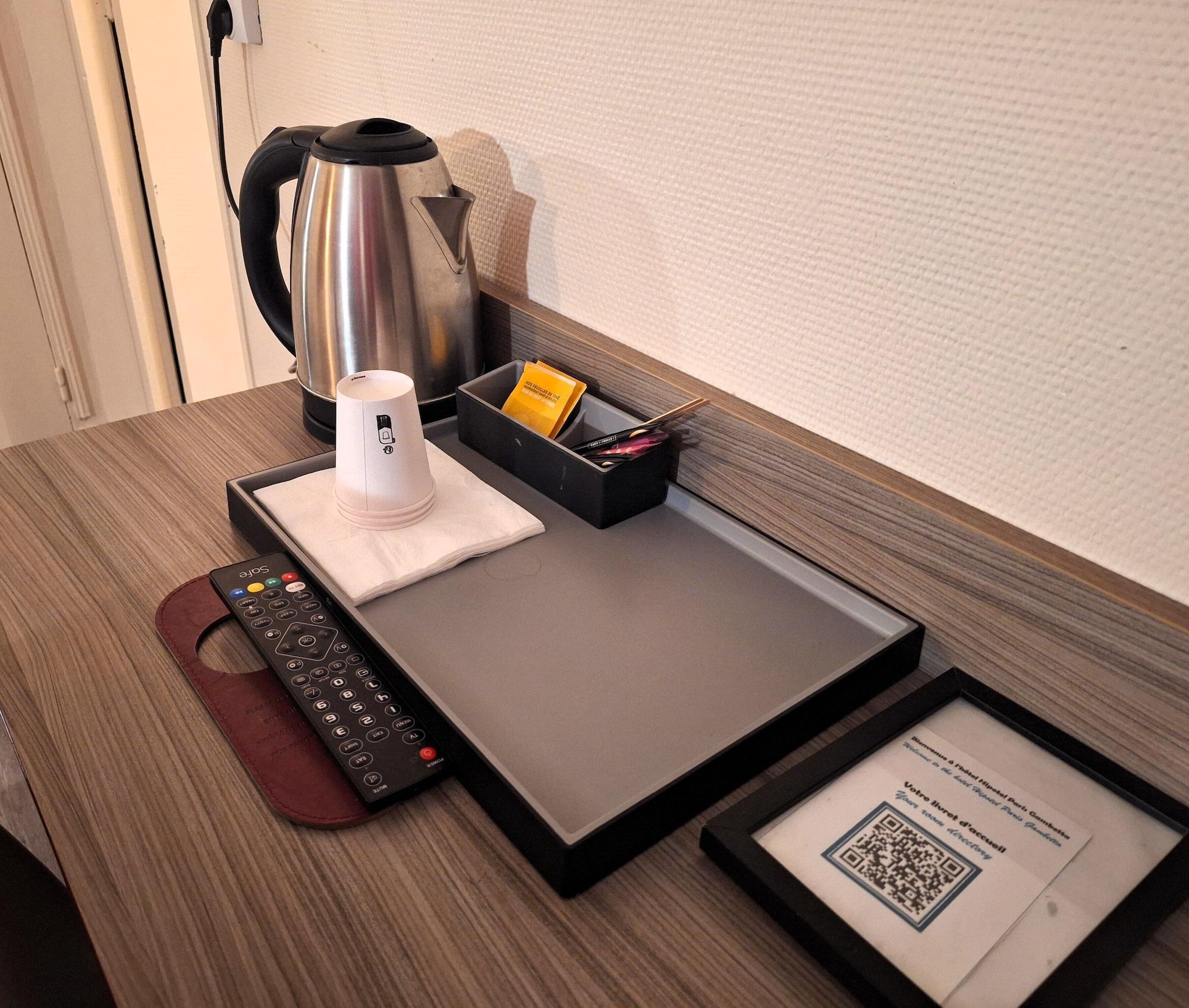 Set de Habitación Hipotel Paris Gambetta Republique