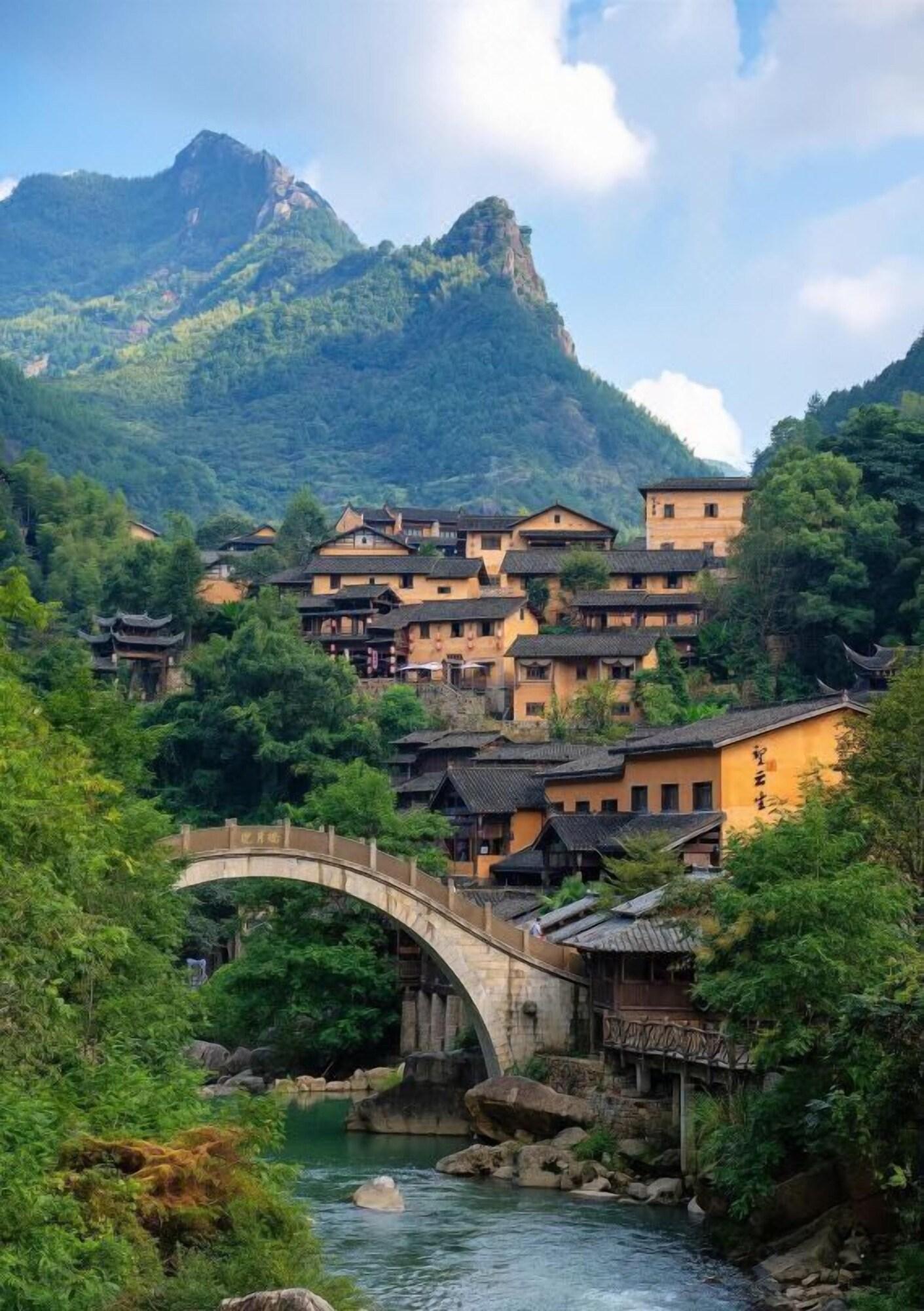 Varios Su Pastoral RETIRE THE COUNTRYSIDE