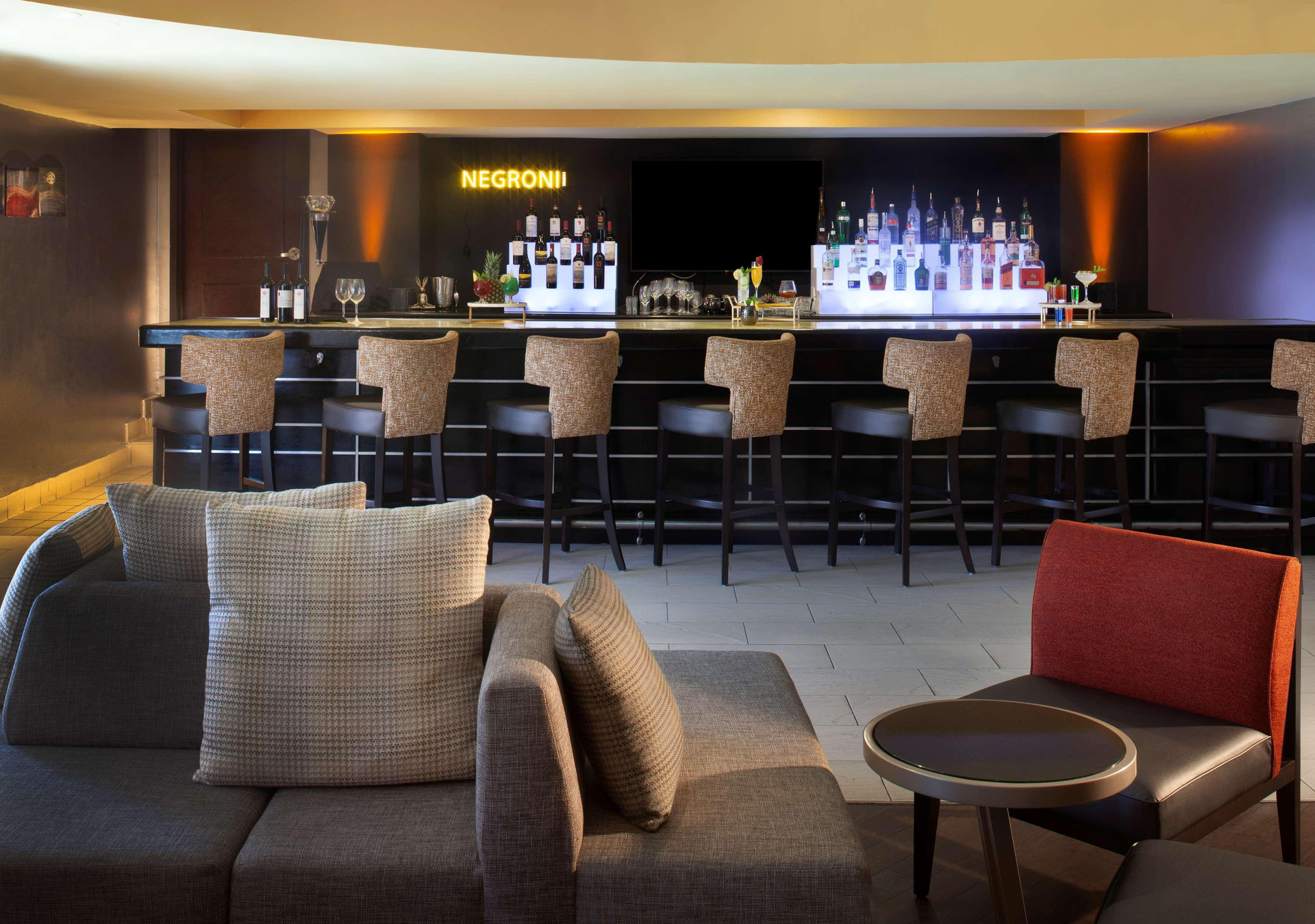 Bar/Salón DoubleTree by Hilton El Paso Downtown