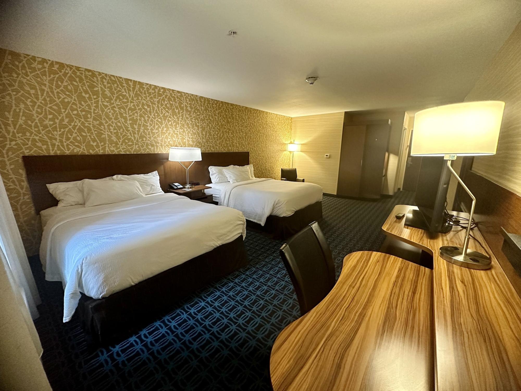 Habitación Fairfield Inn & Suites by Marriott Detroit Chesterfield