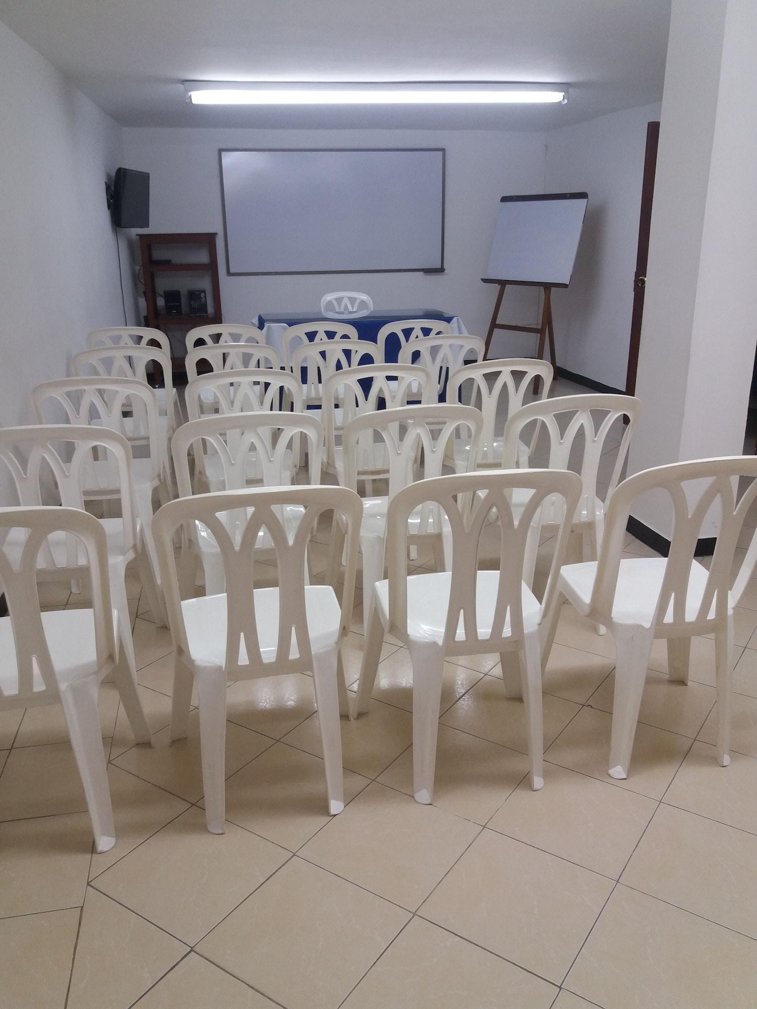 Sala de Reuniones Hotel Tumburagua Inn