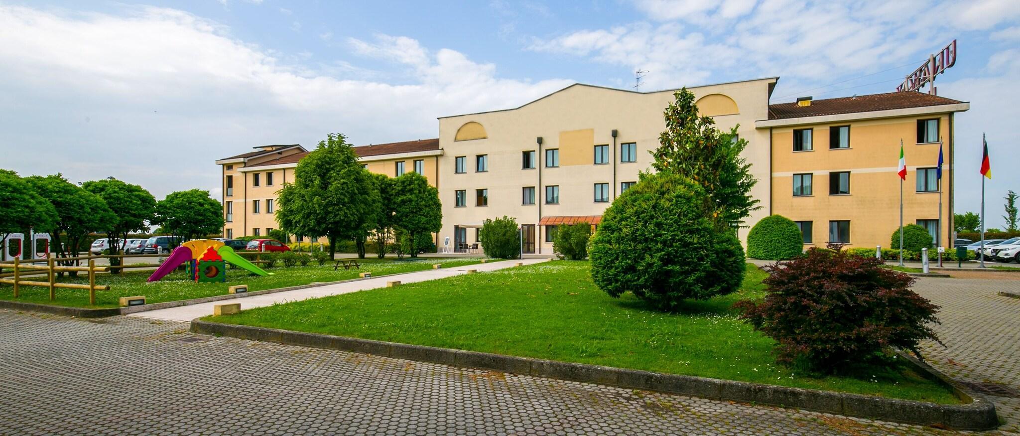 Varios Unaway Hotel Occhiobello A13