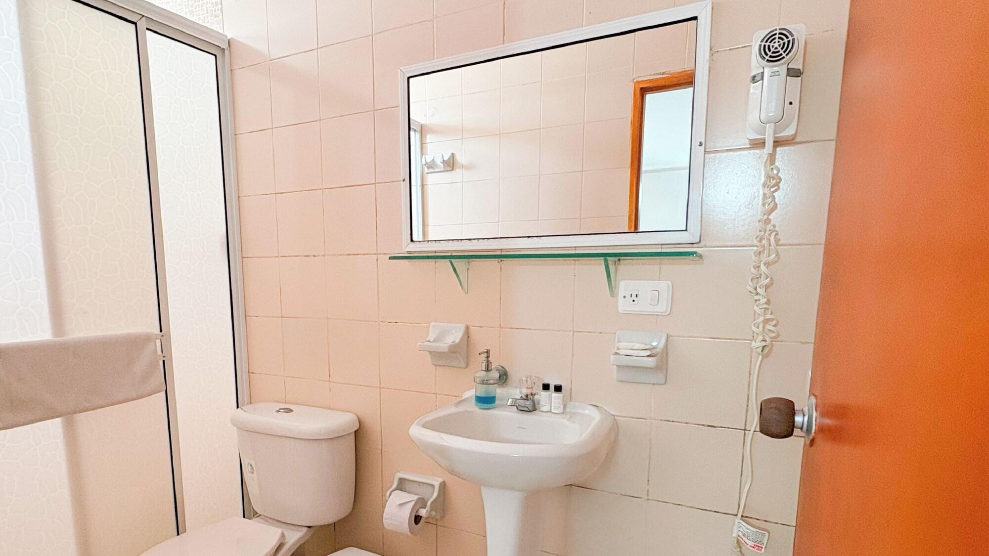 Equipamiento de Habitación Hotel Portobelo beach