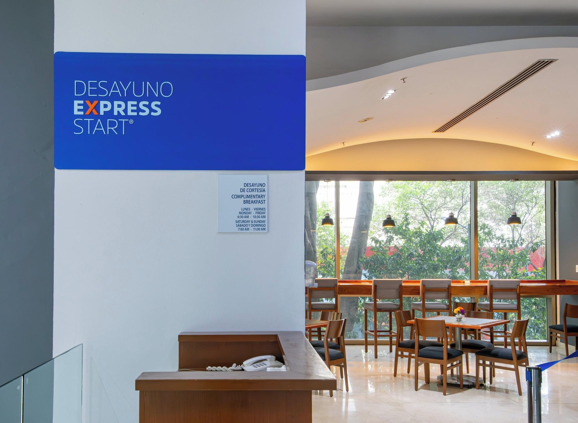 Restaurant Holiday Inn Express Mexico Reforma by IHG