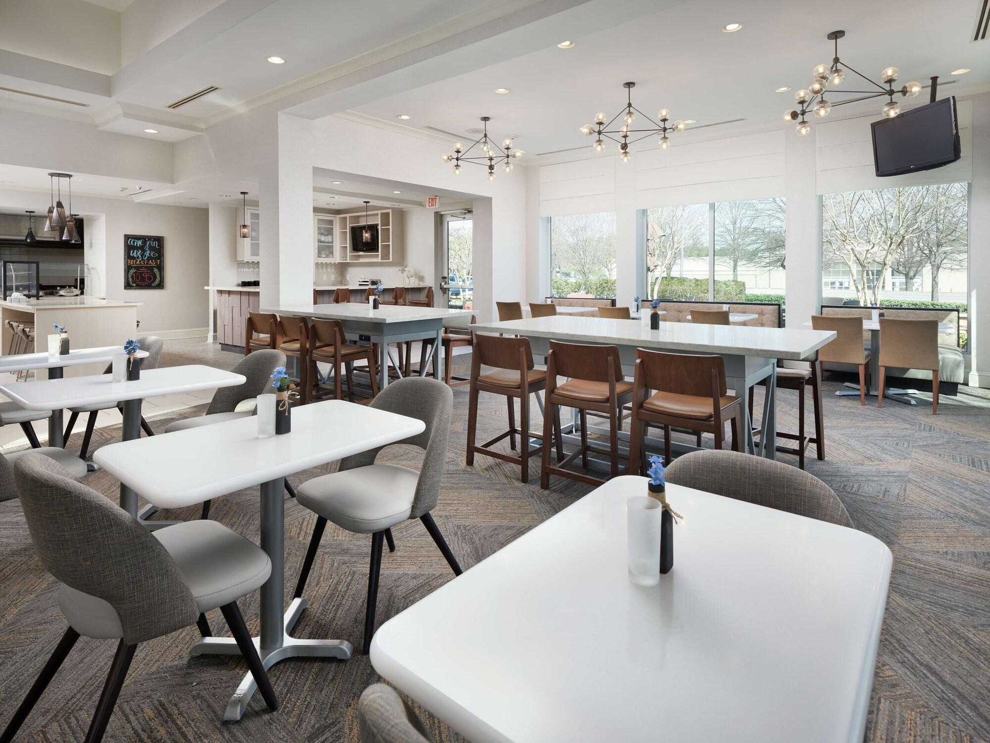 Restaurant Hilton Garden Inn Atlanta NW/Kennesaw Town Center