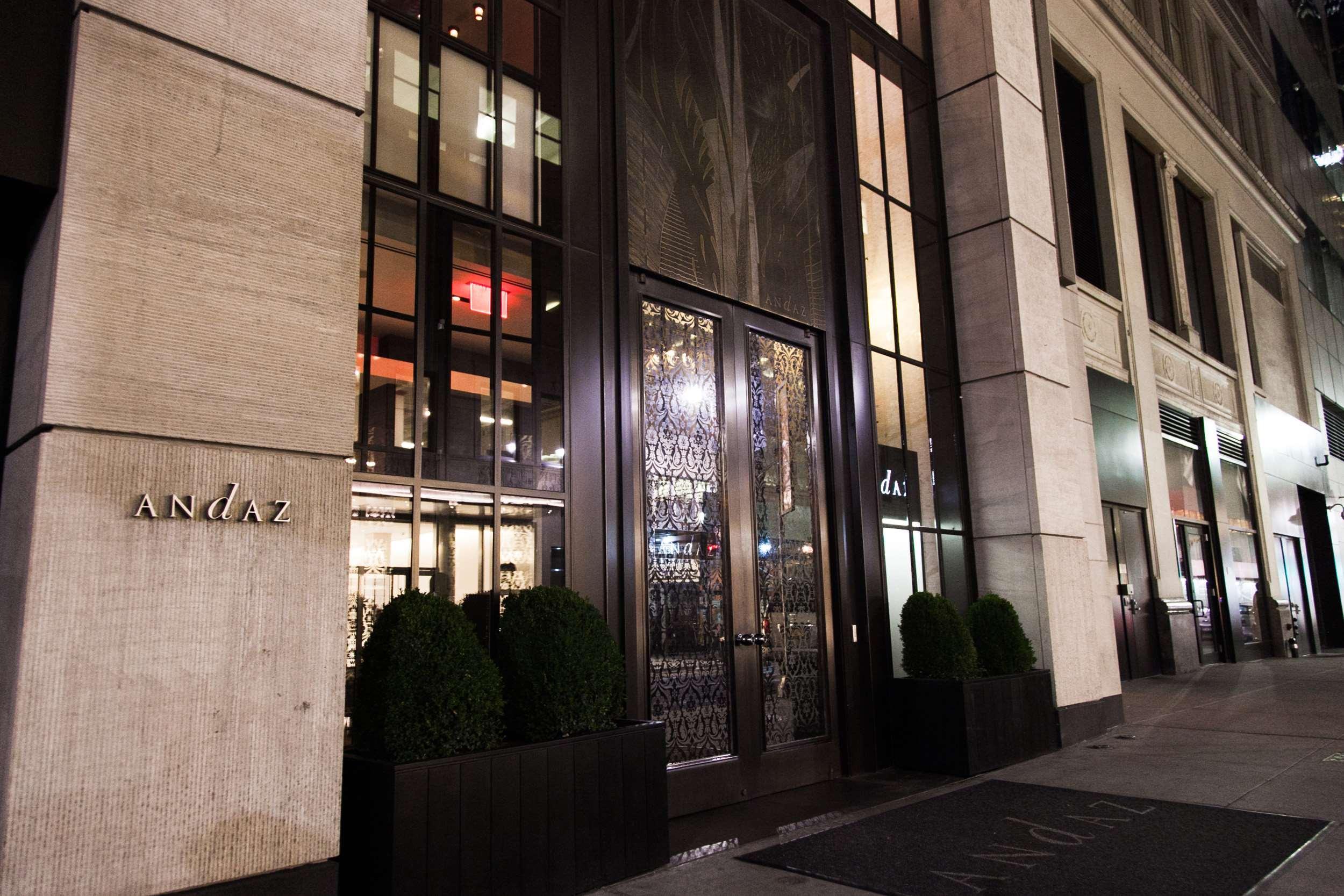 Vista Exterior ANDAZ 5TH AVENUE, BY HYATT
