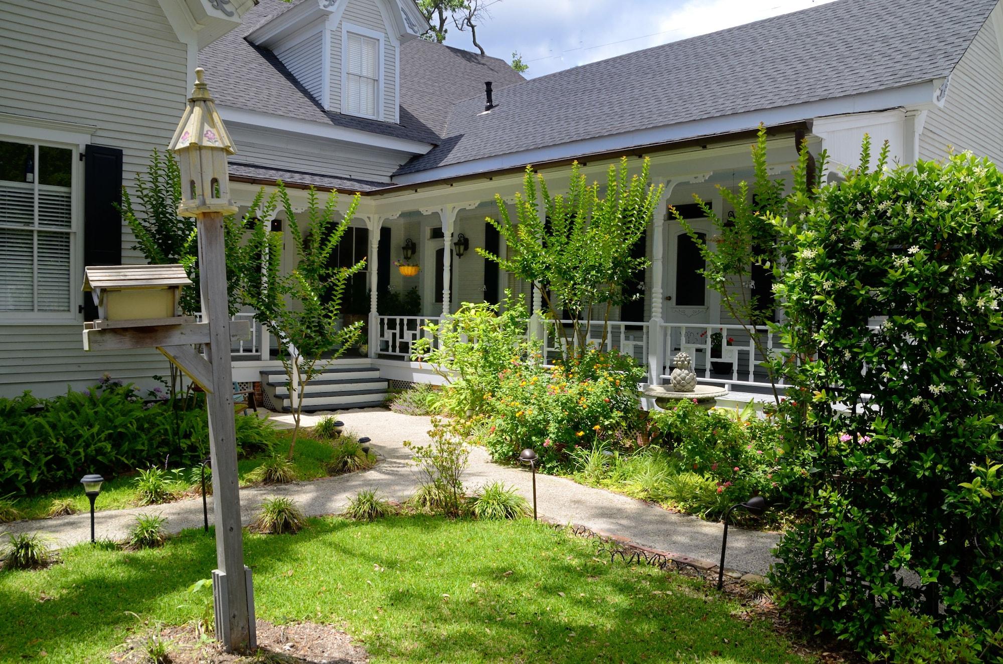 Varios The Grand Magnolia Ballroom & Suites