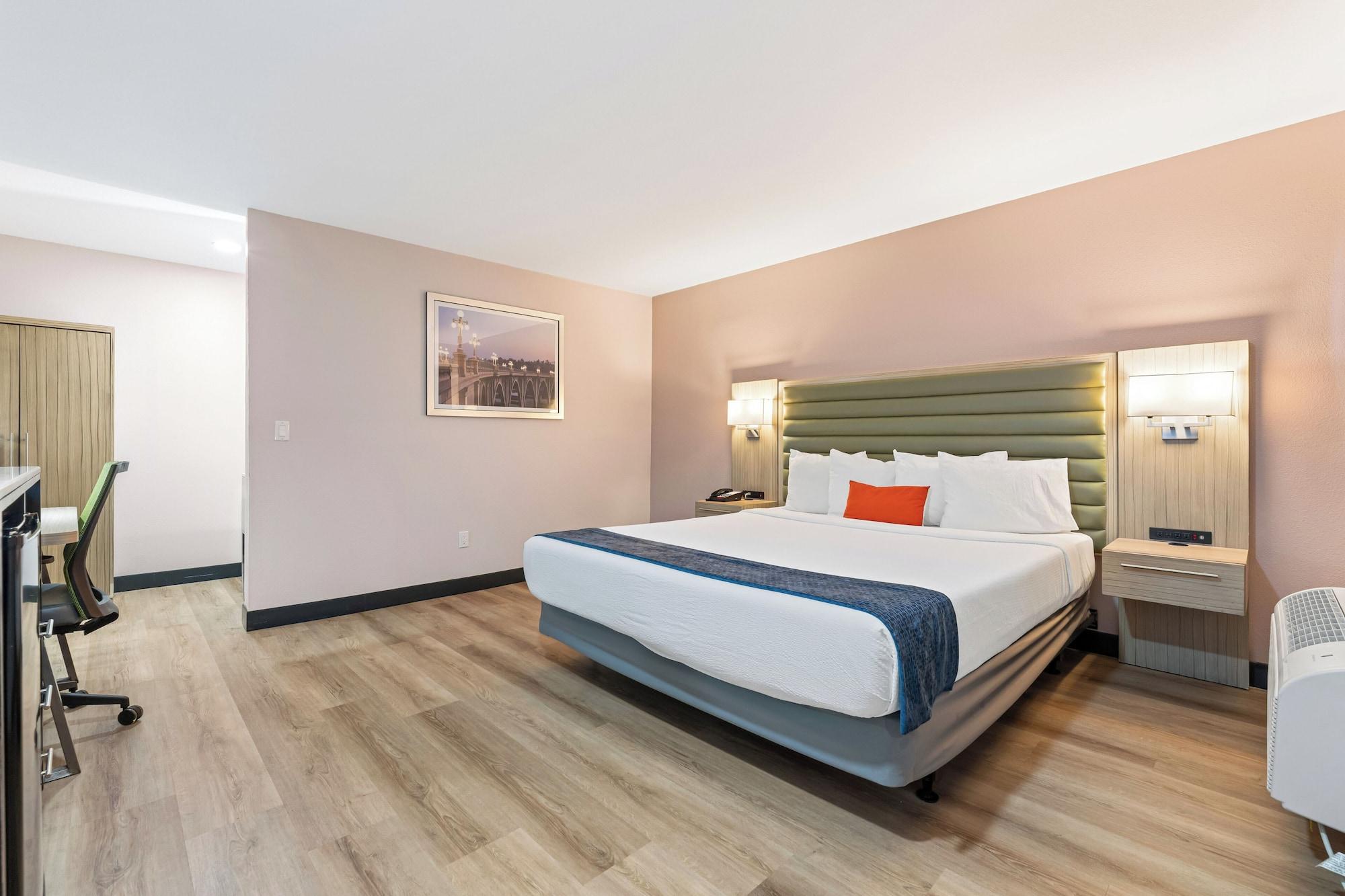 Varios Pasadena Inn at Old Town