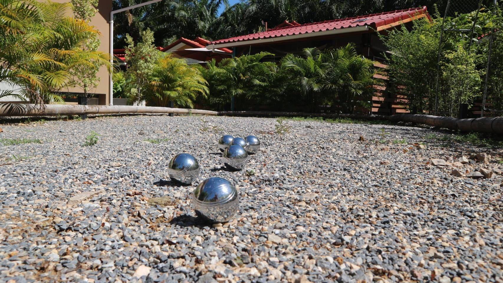 Campo de Golf Bansabai pool villa guesthouse