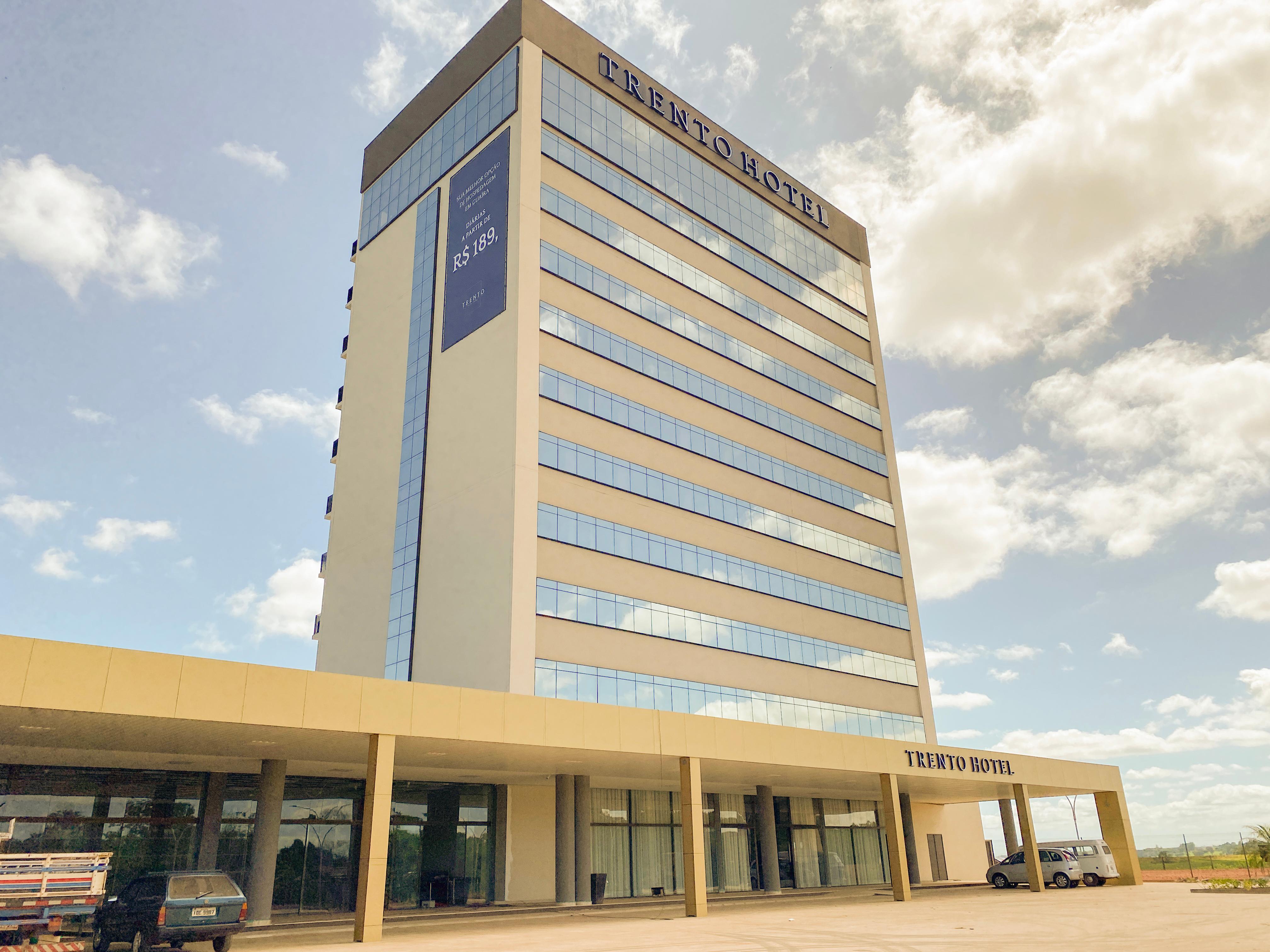 Vista Exterior Trento Hotel Guaíra by Unna