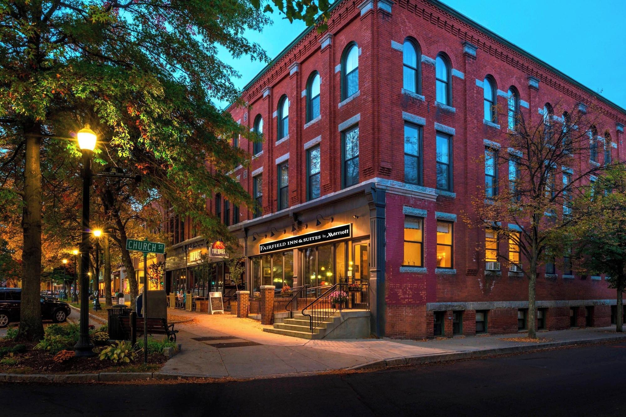 Vista Exterior Fairfield Inn & Suites by Marriott Keene Downtown