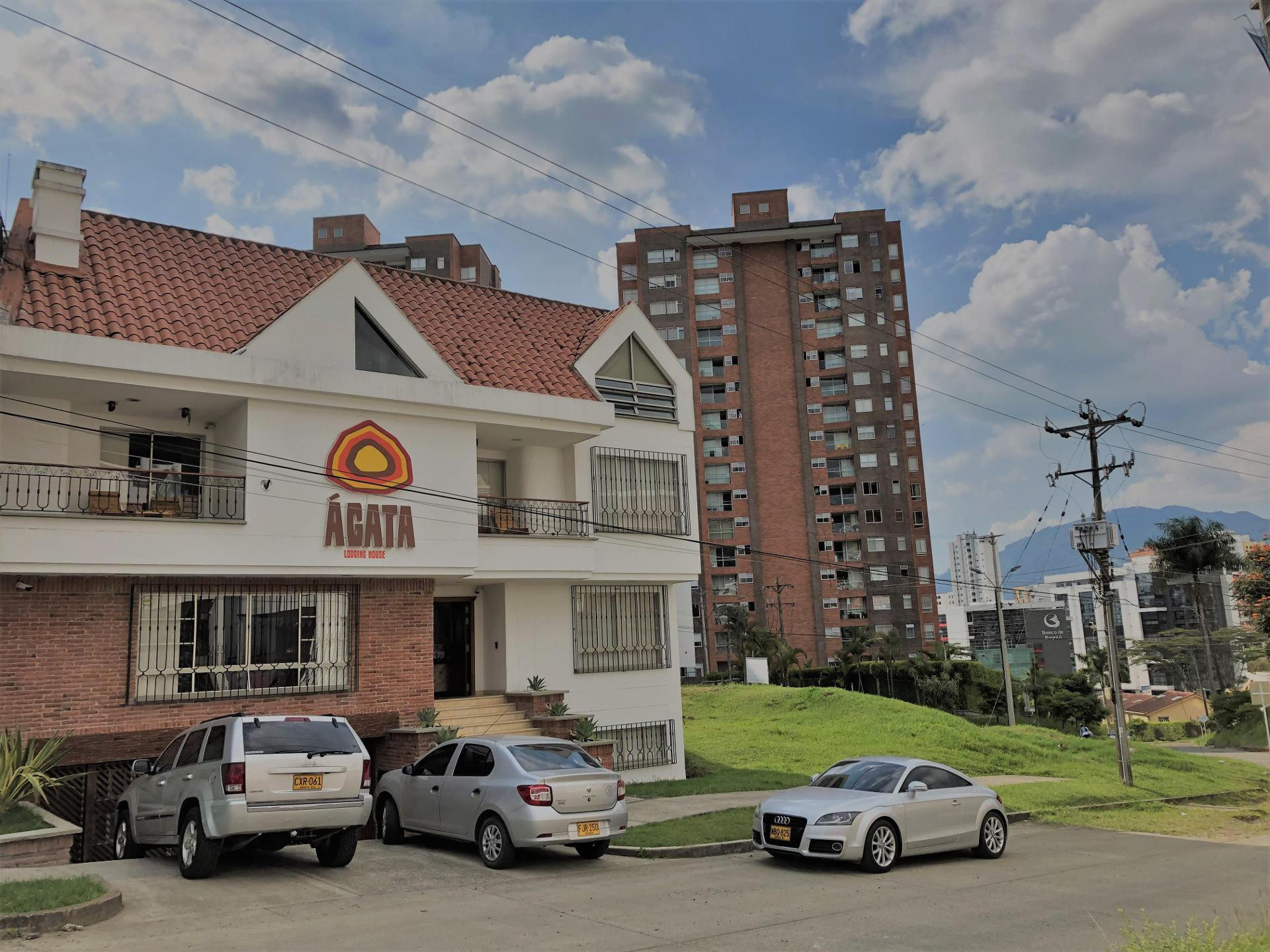 Vista Exterior Hotel Agata LH Pinares Alto Pereira