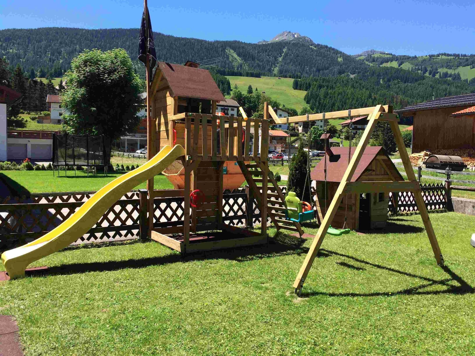 Instalaciones Recreativas Alpenstern Lermoos