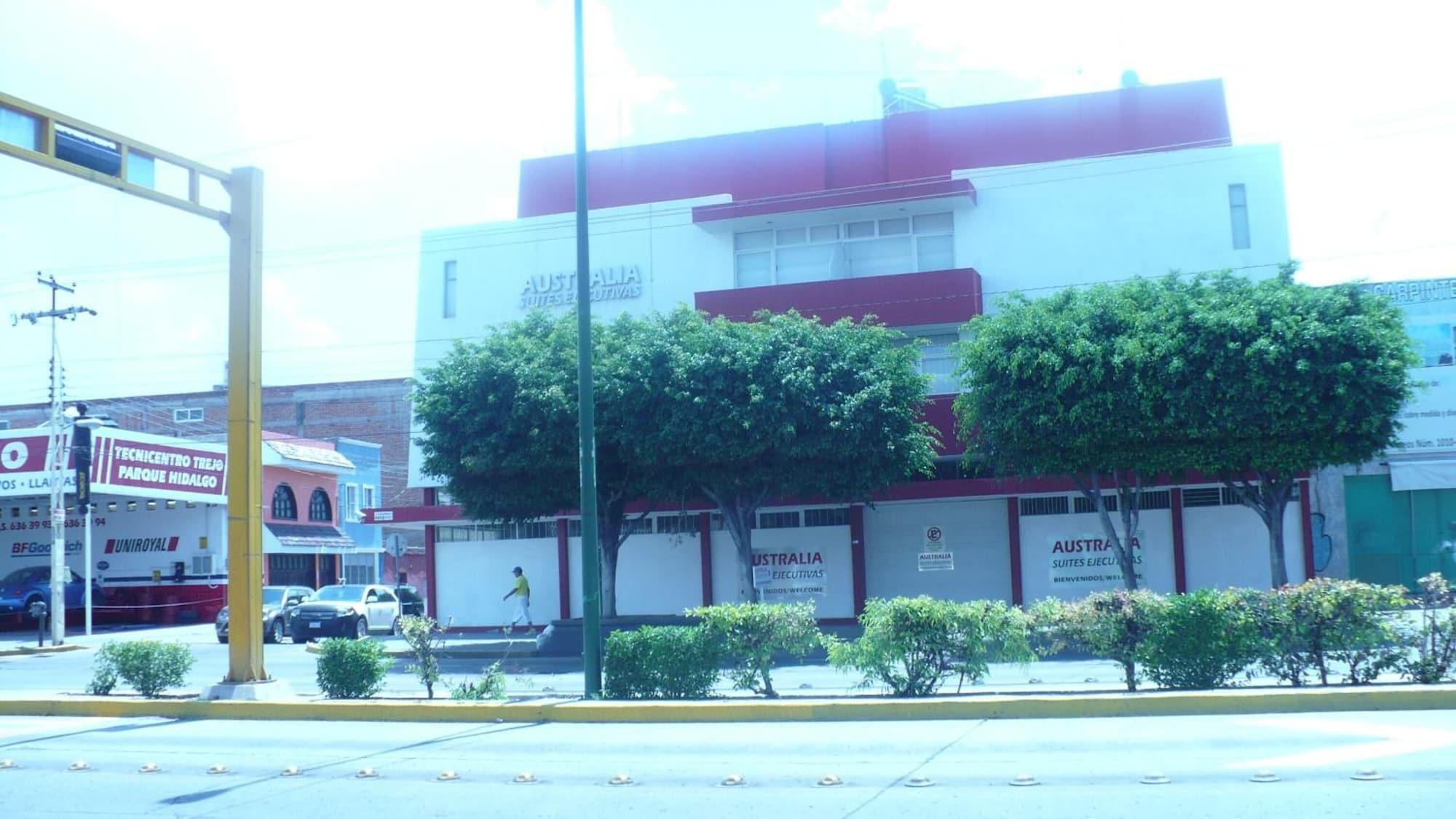Vista Exterior Australia Suites Ejecutivas