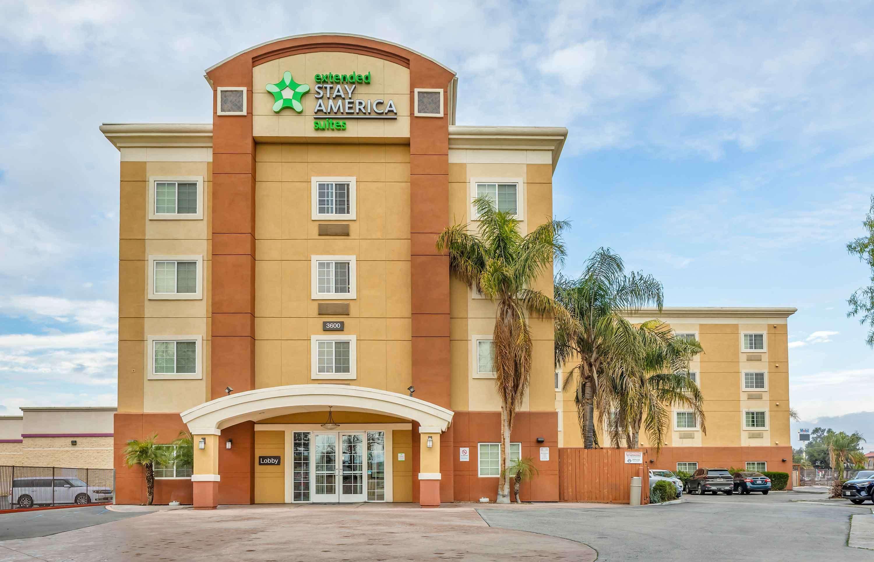 Vista Exterior Extended Stay America Suites Bakersfield Chester Lane