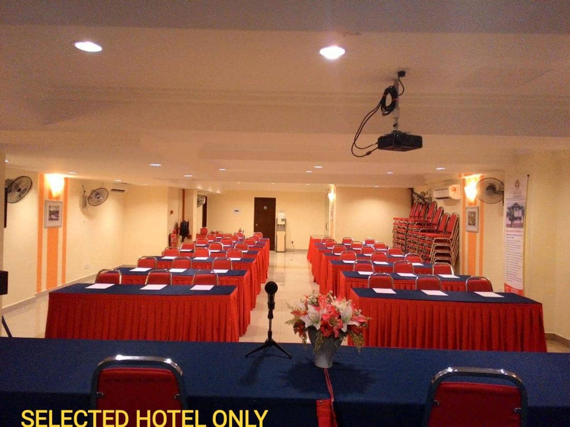 Sala de Reuniones Sun Inns Hotel D'mind 2 Seri Kembangan