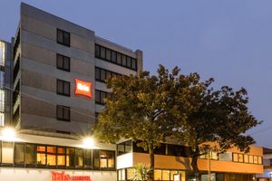 Paquete - ibis Porto Centro São Bento