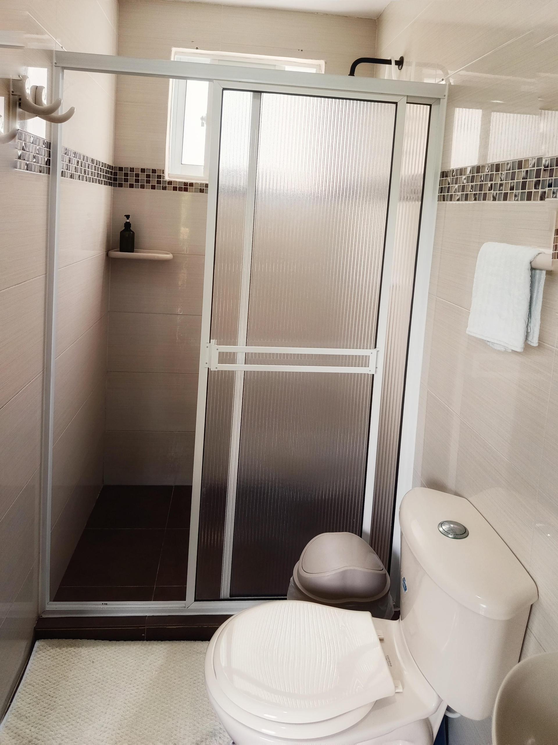 Baño Cabañas Green Yard