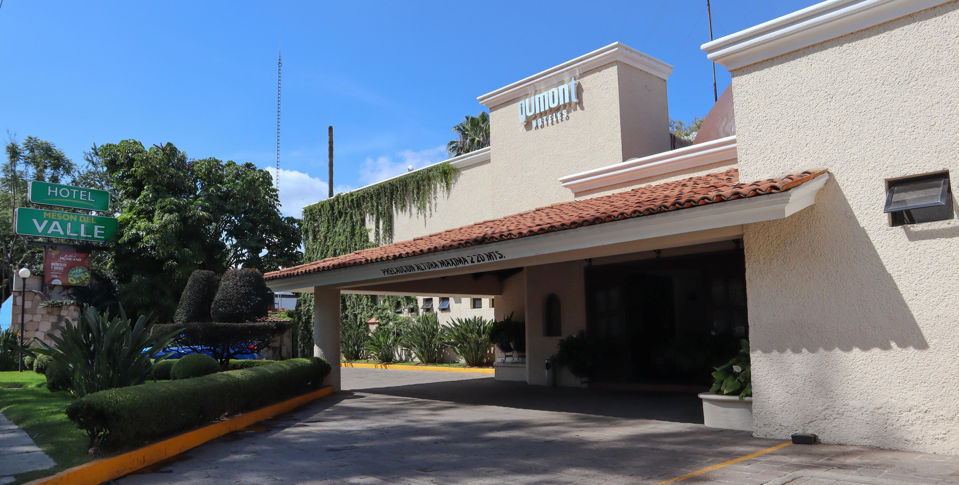 Vista Exterior Mesón del Valle