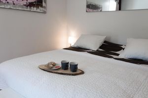 Renta temporal - Spacious Villa With Heated Pool and EV Charger