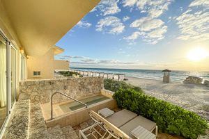 The Villas Cancun by Grand Park Royal – All Inclusive