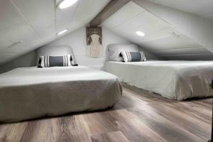 Alquiler Vacacional - Crane Hollow~A Delightful, Cozy Smith Lake Retreat