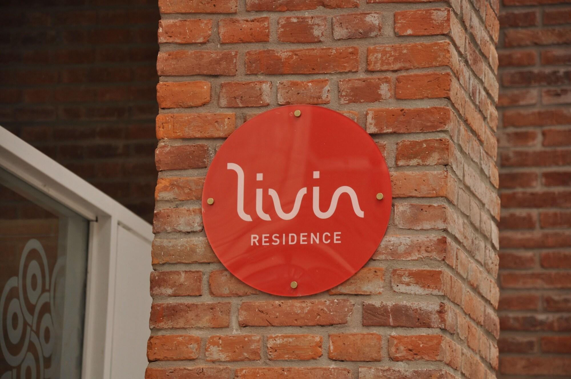 Vista Exterior Livin Residence