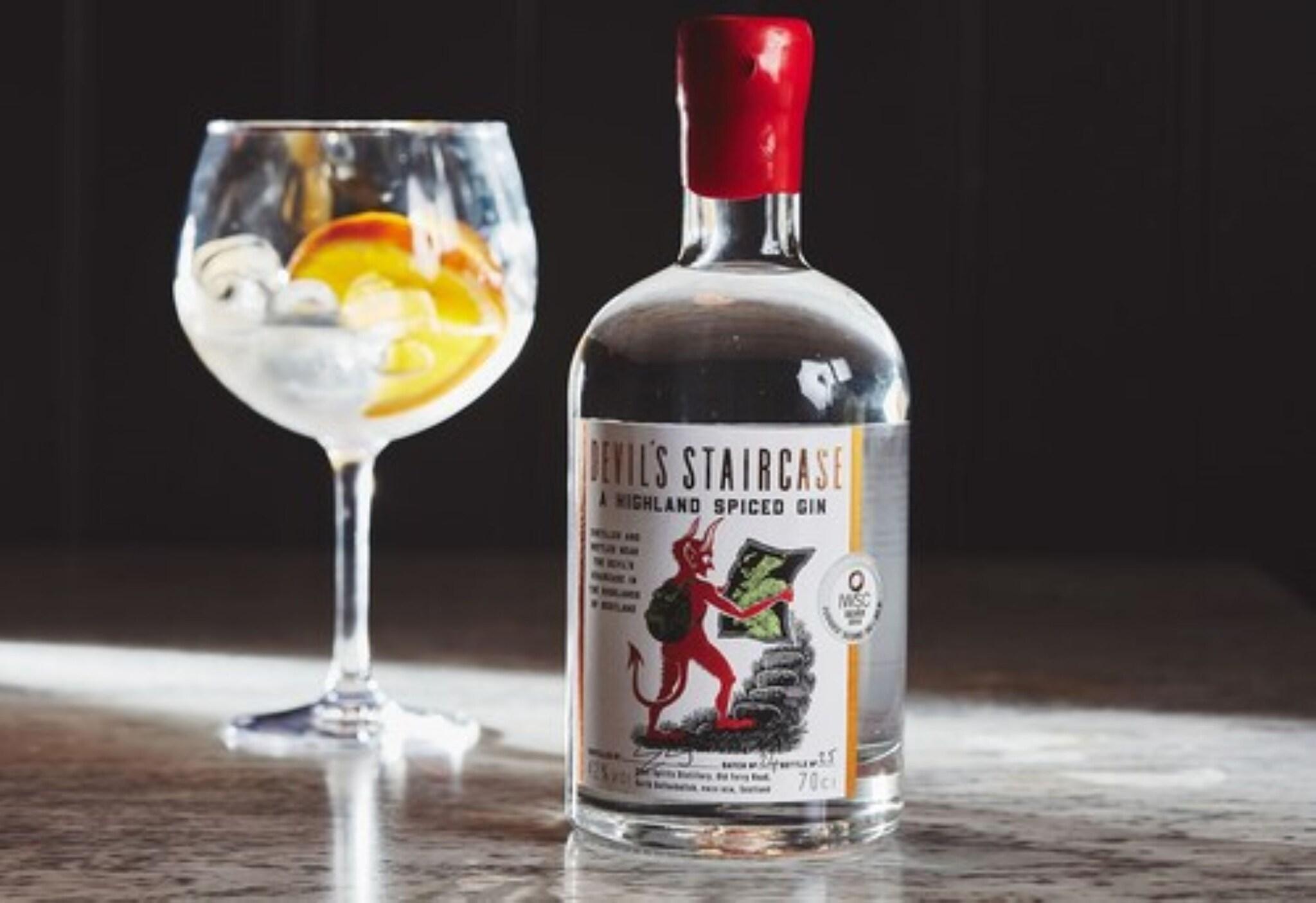 Bar/Salón The Garrison