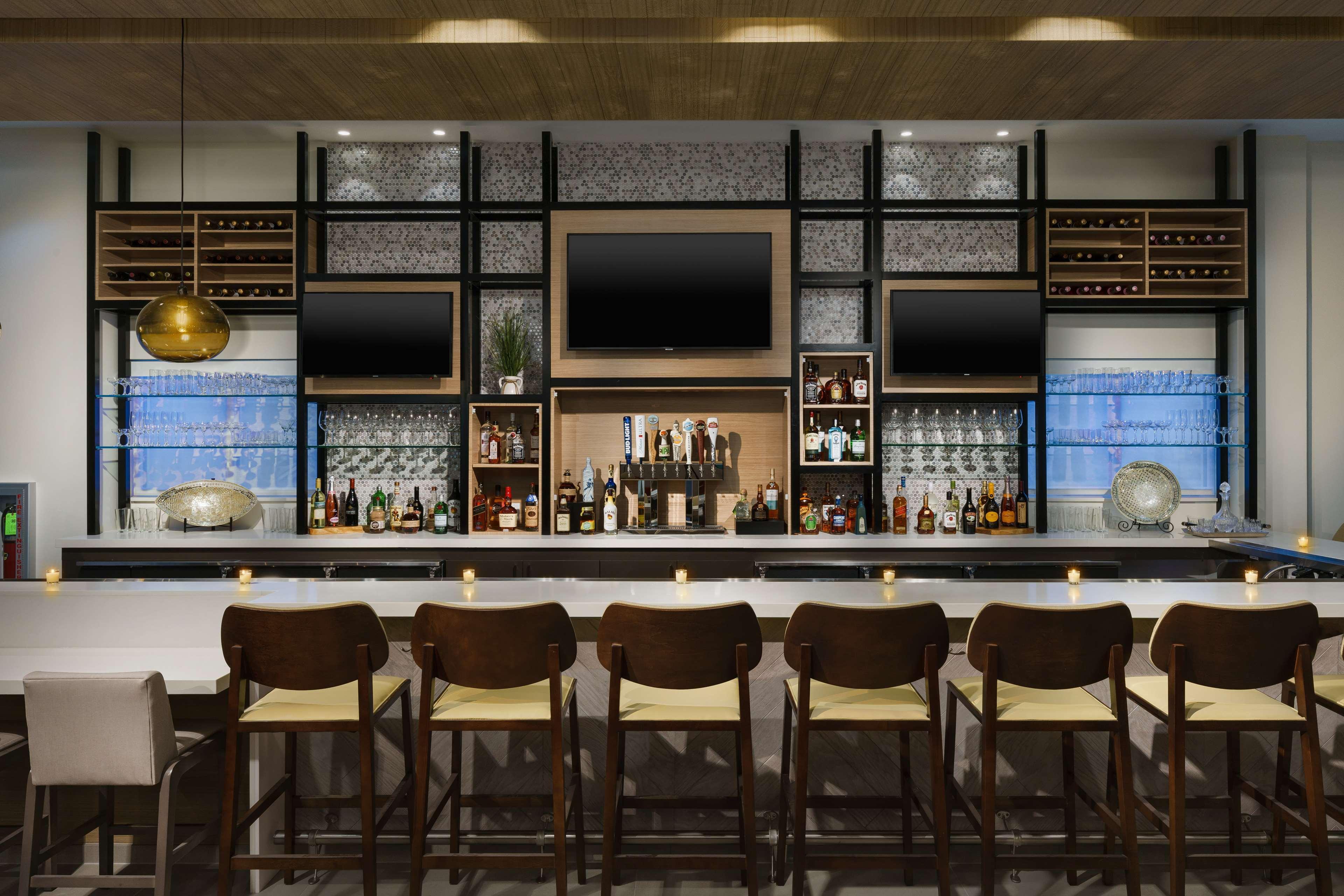 Bar/Salón Hilton Garden Inn Apopka City Center