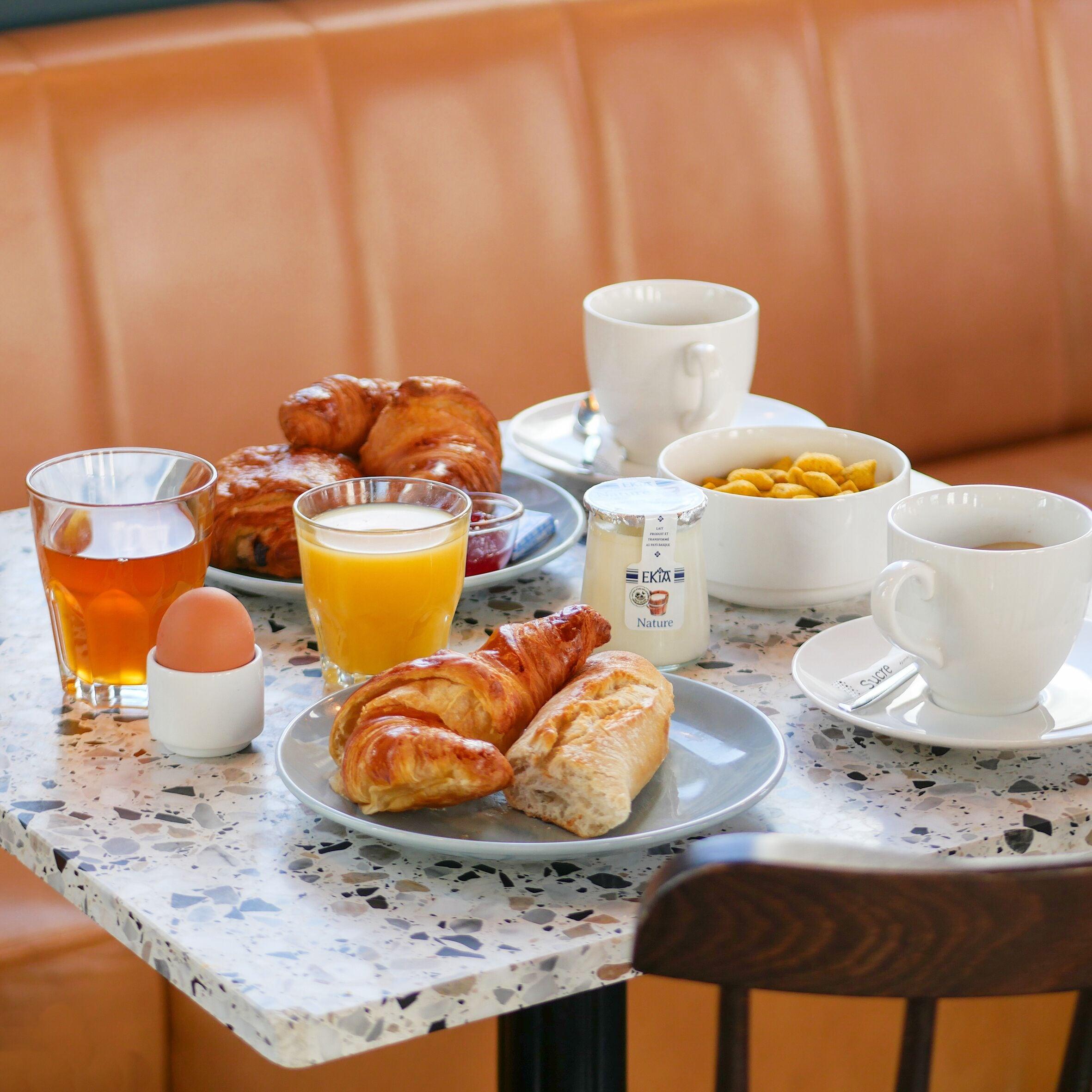 Restaurant Eklo Paris Roissy Cdg Airport