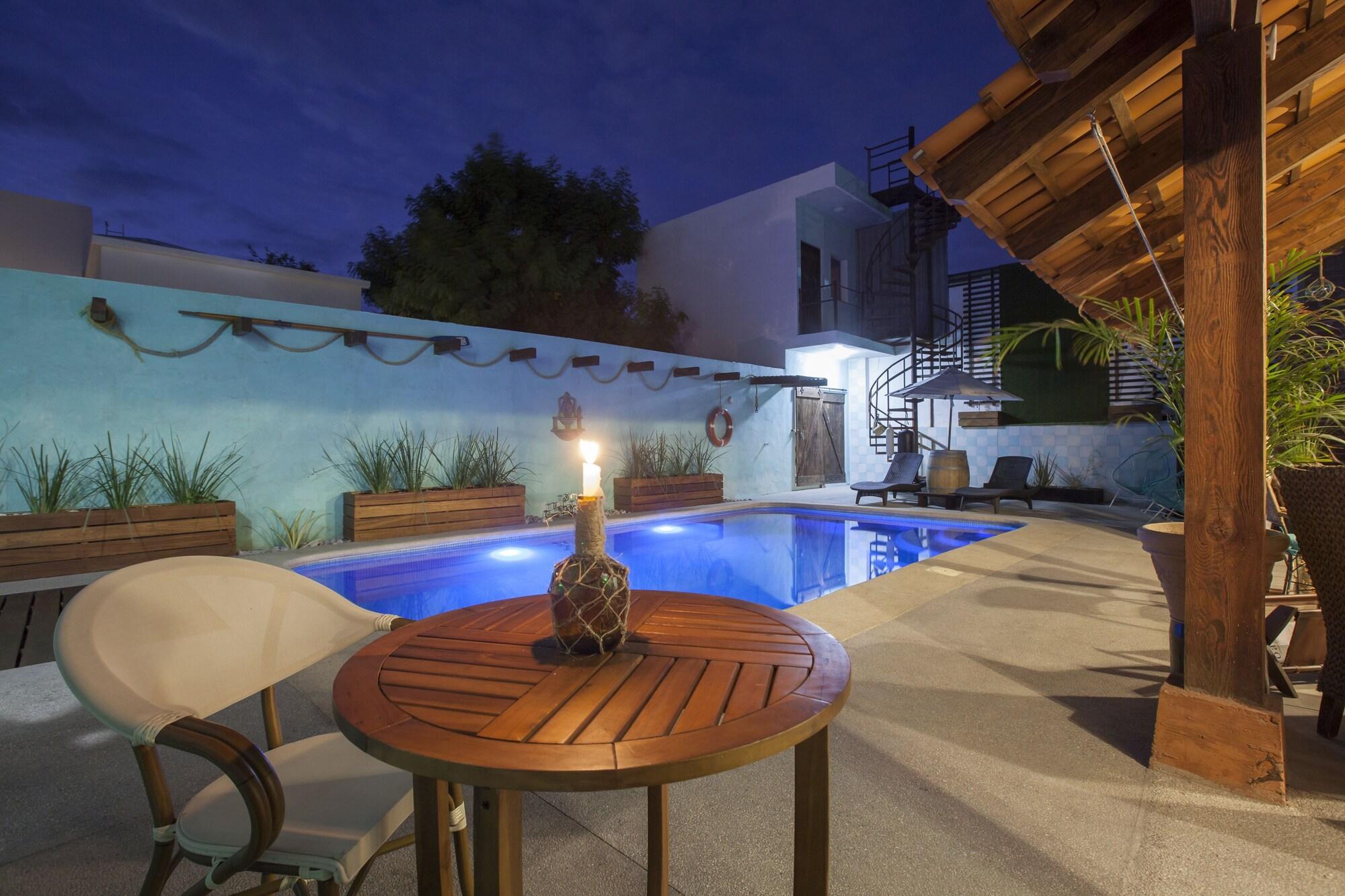 Varios Aquamarina Hotel Boutique