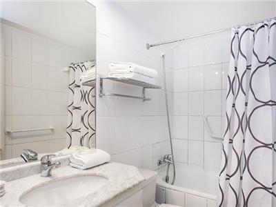 Baño Apart Hotel Cambiaso