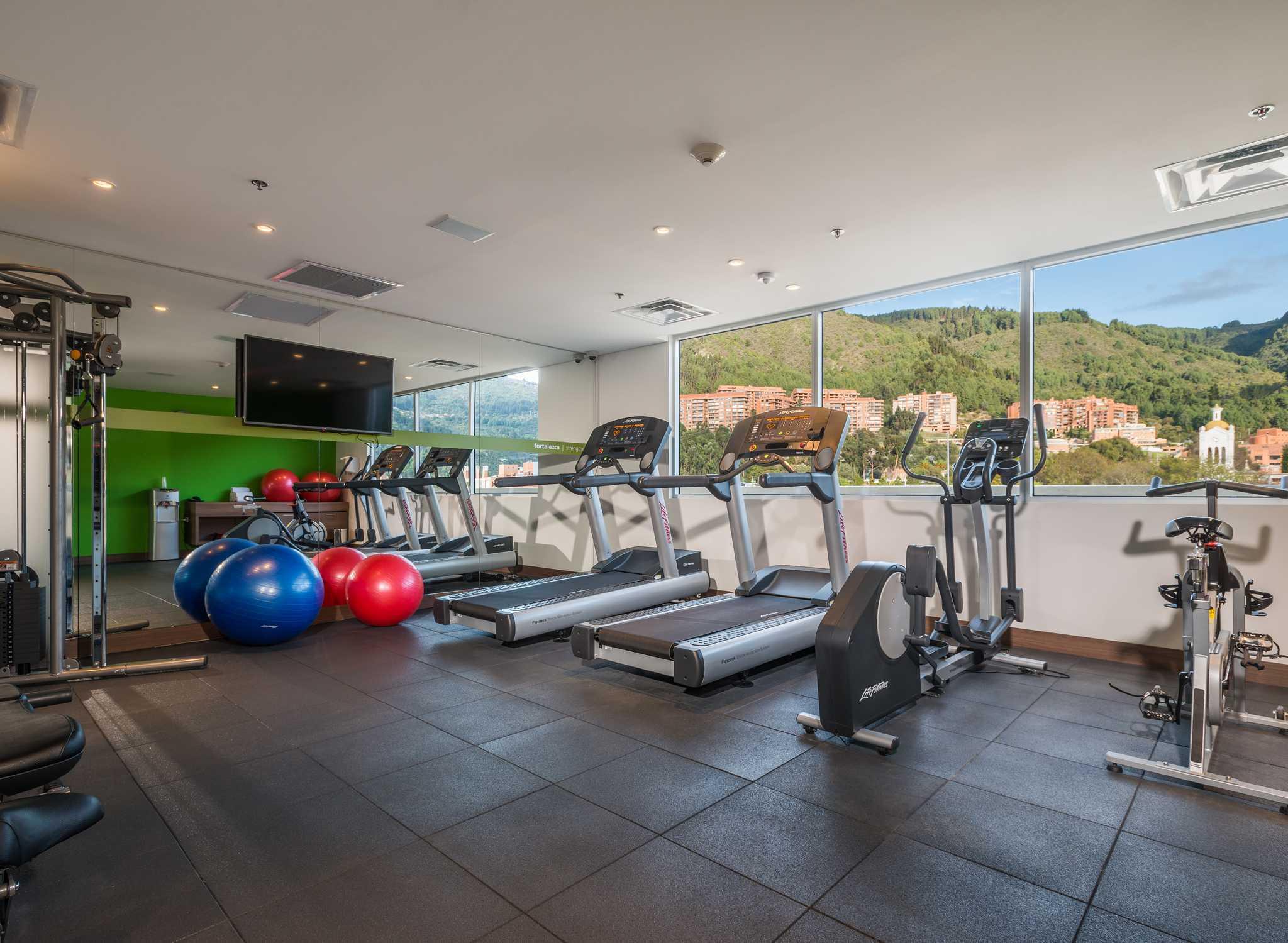 Gimnasio Hampton By Hilton Usaquén Bogotá