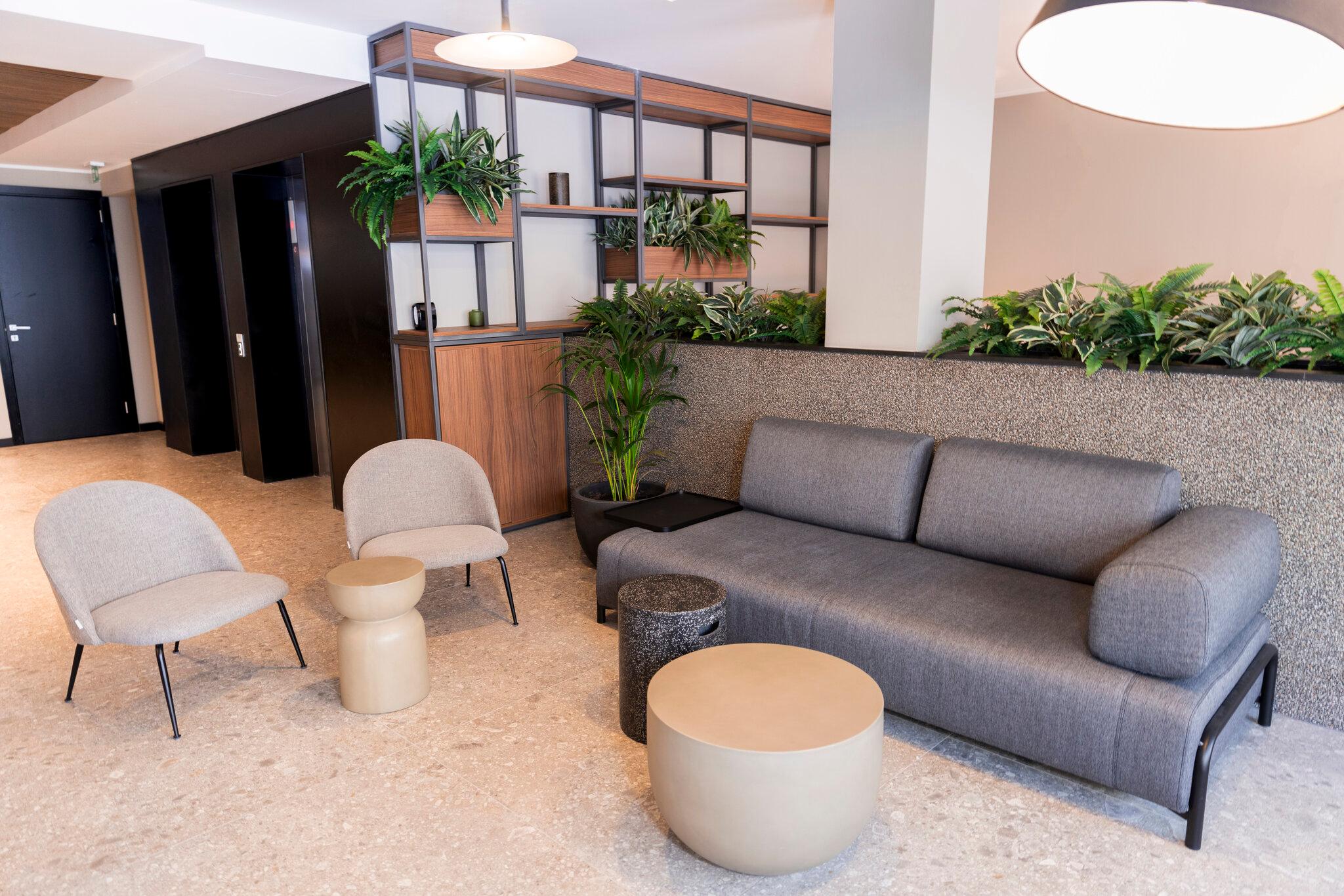 Vista Lobby The Londoner Hotel St. Julians