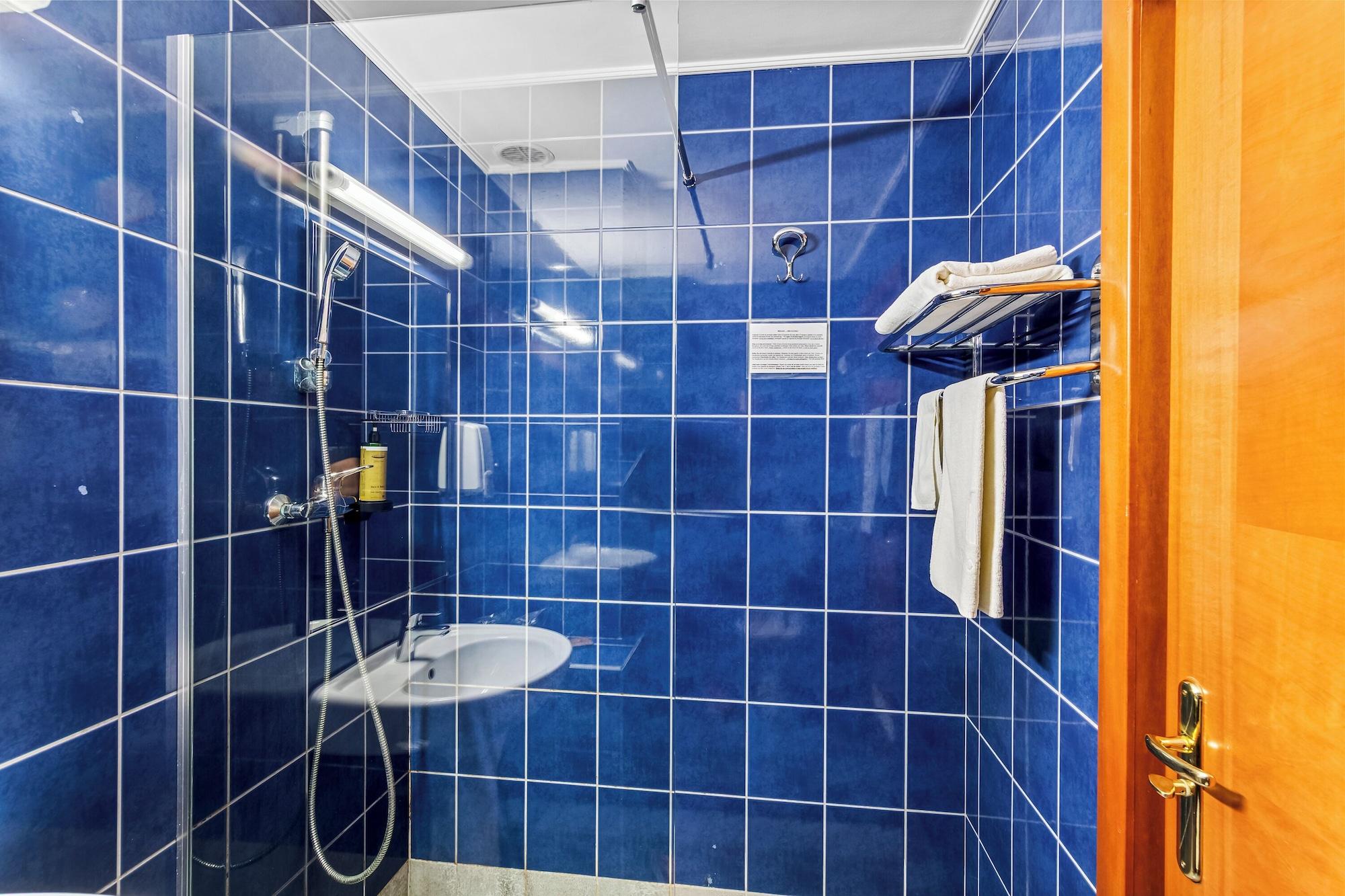 Equipamiento de Habitación Hotel Condor