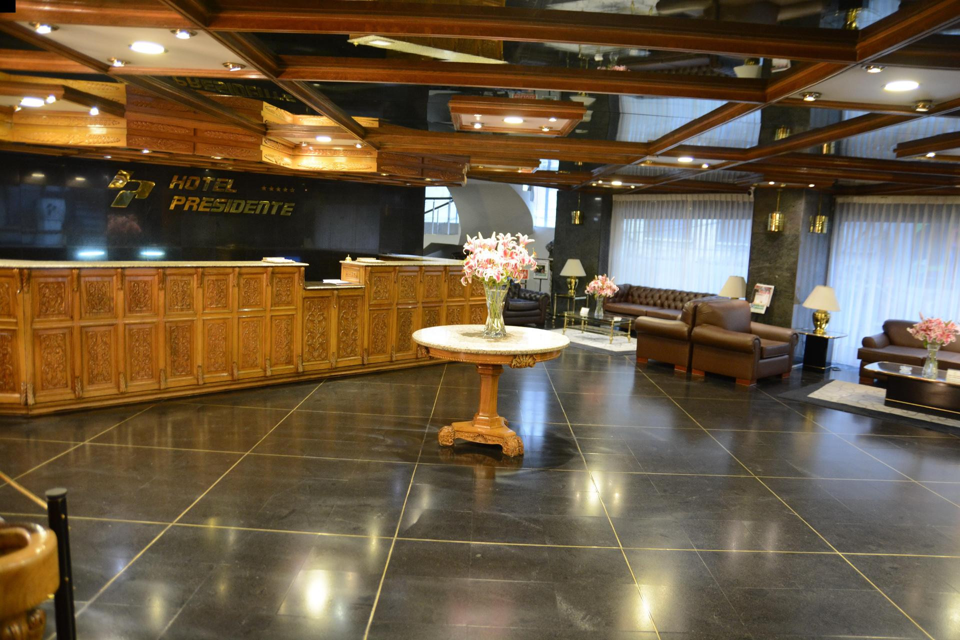 Vista Lobby Hotel Presidente
