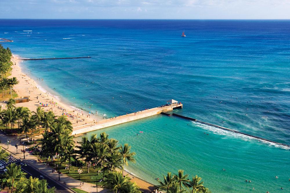 Playa Waikiki Beach Marriott Resort & Spa