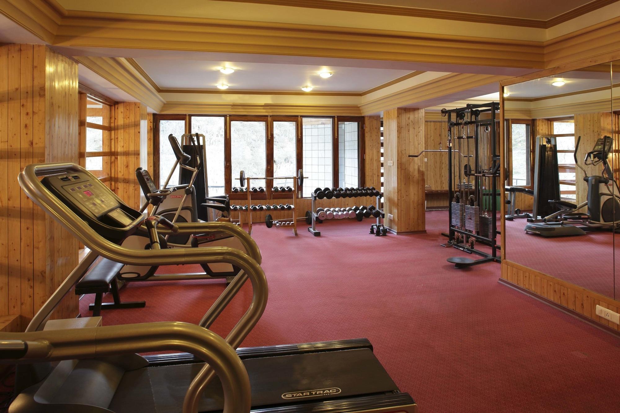 Gimnasio Manuallaya The Resort Spa in the Himalayas