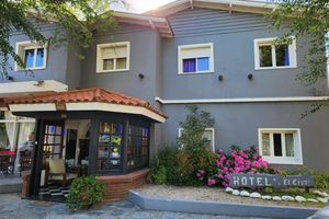 Alojamiento - Hotel El Cisne