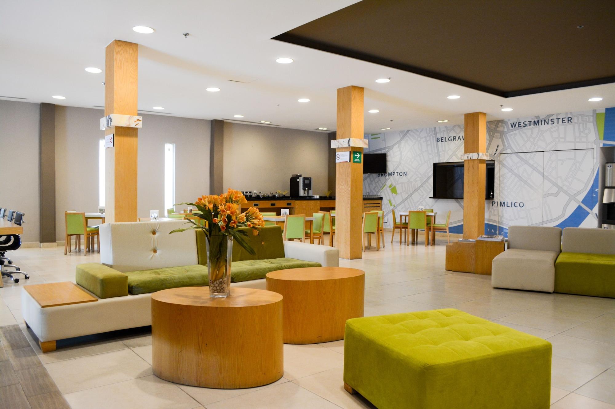Vista Lobby Stain Loft & Suites