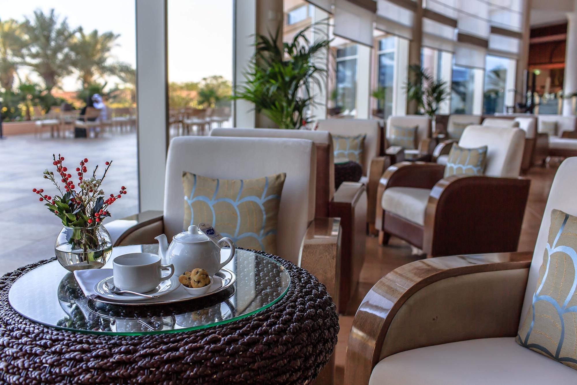 Restaurant Danat Jebel Dhanna Resort