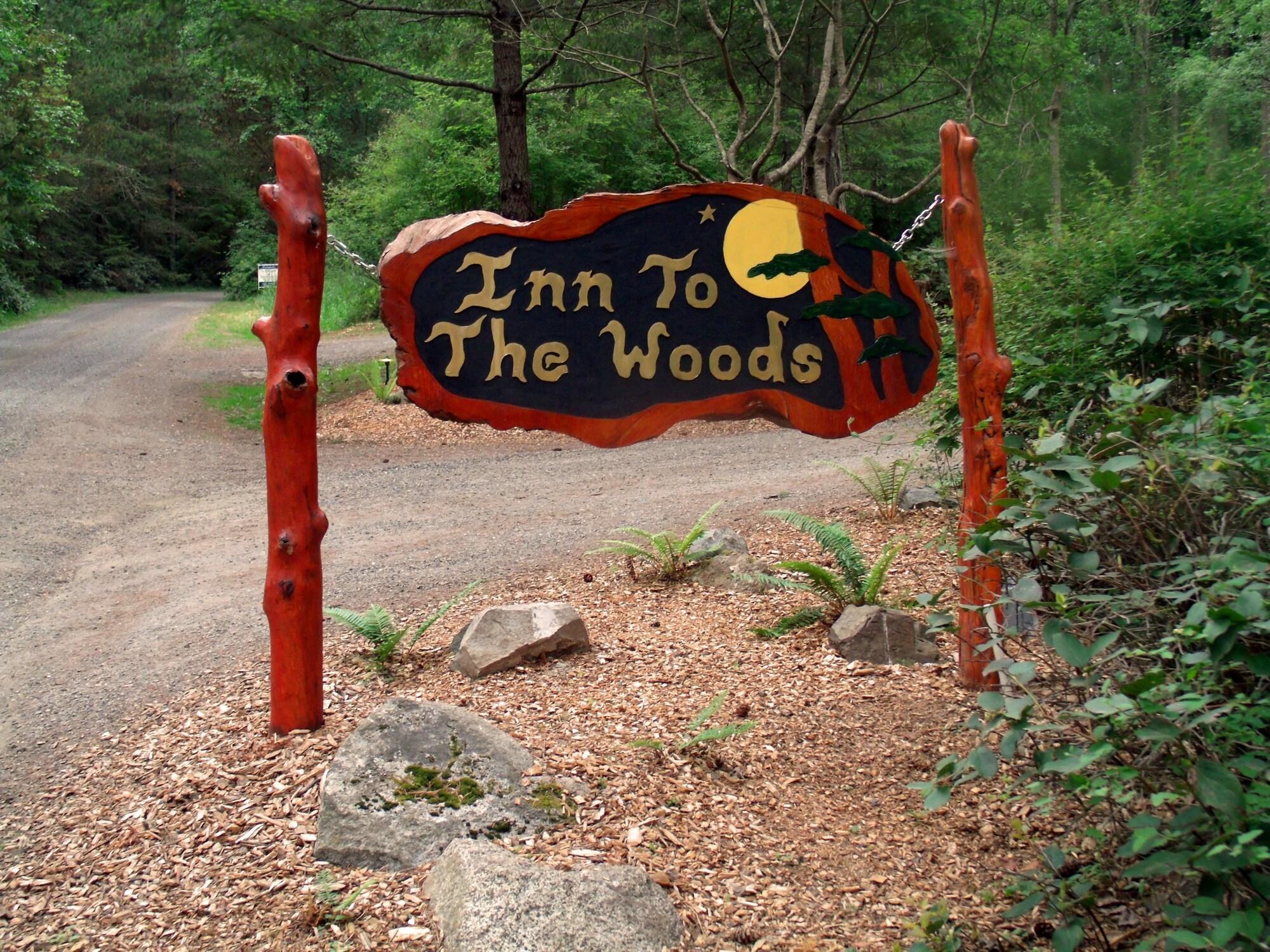 Varios Inn to the Woods B&B