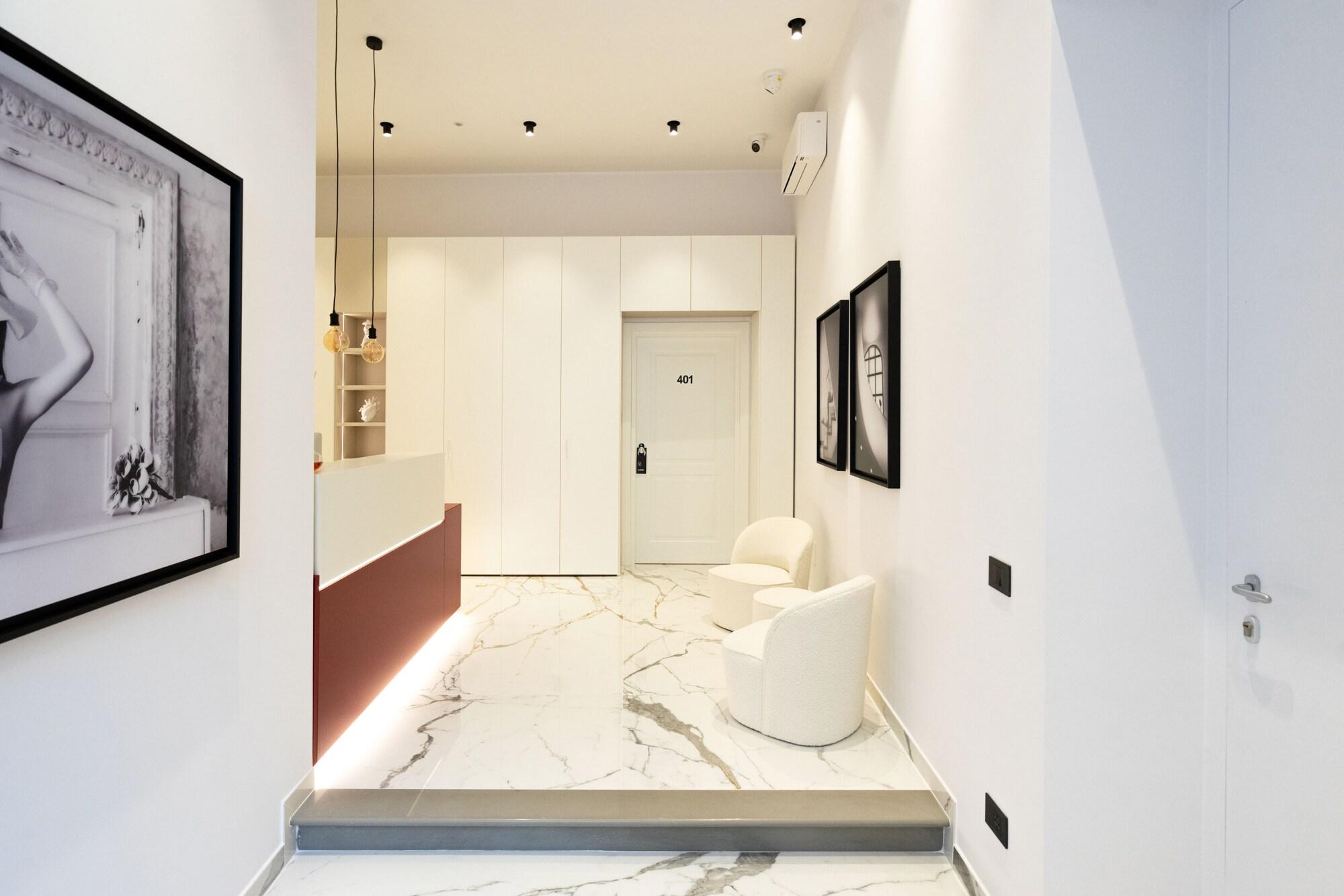 Vista Lobby InSogno Suites