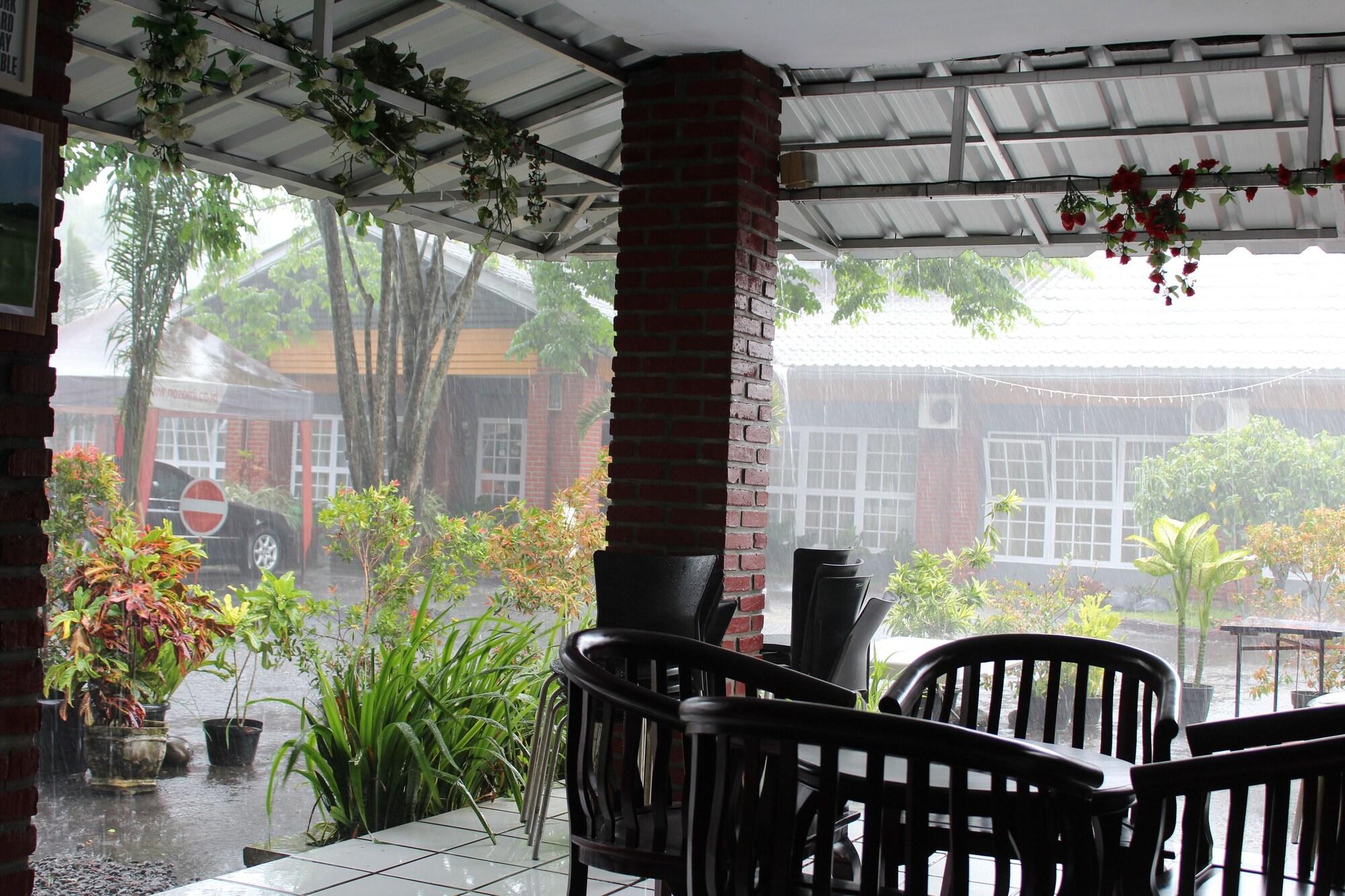 Restaurant Mandalawangi Hotel